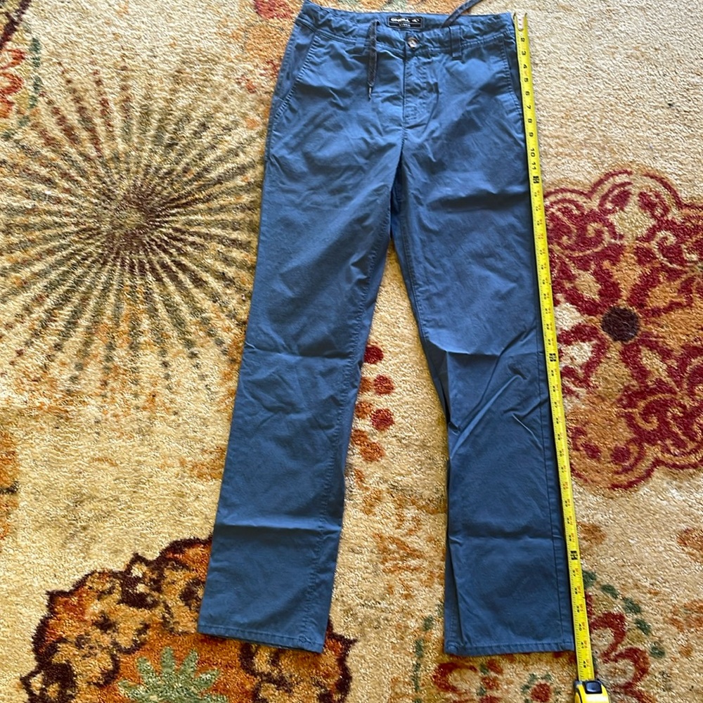 O’Neill hybrid slim fit pants inseam is 30 inches
